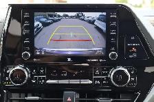 2022 Toyota Highlander Hybrid Limited - Photo 18