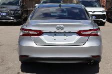 2020 Toyota Camry XLE - Photo 4