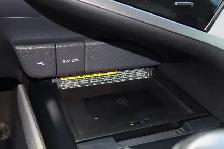 2020 Toyota Camry XLE - Photo 9