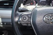 2020 Toyota Camry XLE - Photo 14
