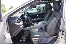 2020 Toyota Camry XLE - Photo 16