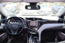 2020 Toyota Camry XLE - Photo 18