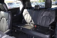 2025 Chrysler Pacifica Select - Photo 15