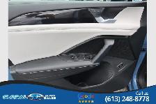 2025 Volkswagen Tiguan SEL - Photo 13