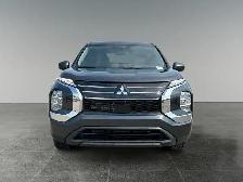 2026 Mitsubishi Outlander ES / AWD - Photo 10