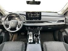2026 Mitsubishi Outlander ES / AWD - Photo 13
