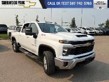 2024 Chevrolet Silverado 2500HD LT 6.6L Gas | Running Boards