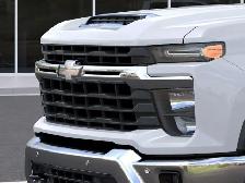 2026 Chevrolet Silverado 3500HD LT - Photo 13
