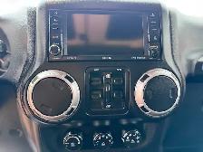 2016 Jeep WRANGLER UNLIMITED 4WD 4dr Sahara - Photo 13