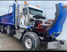 AZ or DZ DUMP TRUCK DRIVERS NEEDED