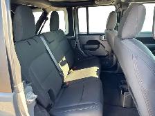 2022 Jeep Wrangler Unlimited Sport Altitude - Photo 18