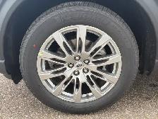 2026 Ford Explorer Active 200A - Photo 9