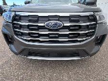 2026 Ford Explorer Active 200A - Photo 14