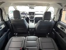 2026 Ford Explorer Active 200A - Photo 25