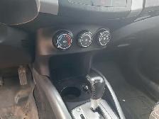 2012 Mitsubishi Outlander ES - Photo 16