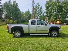 2010 GMC Sierra 1500 - Photo 8