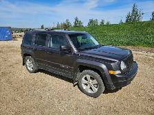 2017 Jeep Patriot - Photo 2