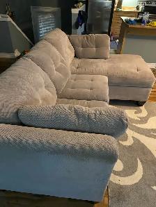 sectional sofa in great condition - Photo 2