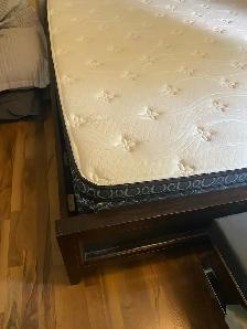 King size bed, complete bed frame - Photo 2