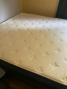 King size bed, complete bed frame - Photo 3