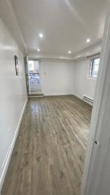 Beautifully Renovated 2½ Apartment for Rent - 900$ - Photo 2