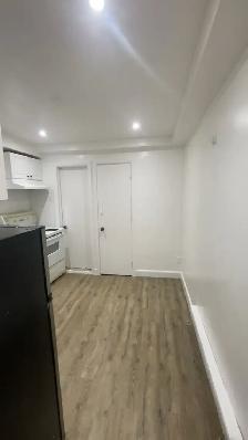 Beautifully Renovated 2½ Apartment for Rent - 900$ - Photo 3