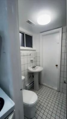 Beautifully Renovated 2½ Apartment for Rent - 900$ - Photo 5