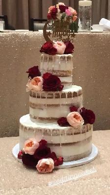 stunning wedding cakes , buttercream cakes, fondant cakes - Photo 6