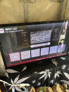 50 inch lg plasma tv rarely used with remote
