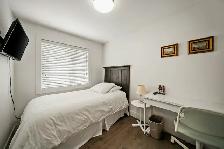 Vancouver Laneway House for Rent – 2 Bed 2 Bath - Photo 4