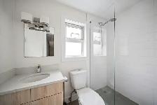 Vancouver Laneway House for Rent – 2 Bed 2 Bath - Photo 7