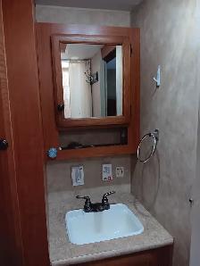 2011 KZ Sportsman S241RK travel trailer - Photo 7