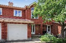 Upgraded 3bdrm townhome with fin. bsmt - no rear neighbours
