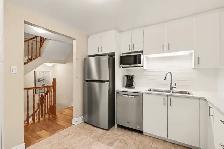 Upgraded 3bdrm townhome with fin. bsmt - no rear neighbours - Photo 5
