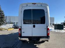 2020 Ford F350 Crew Cab - Photo 4