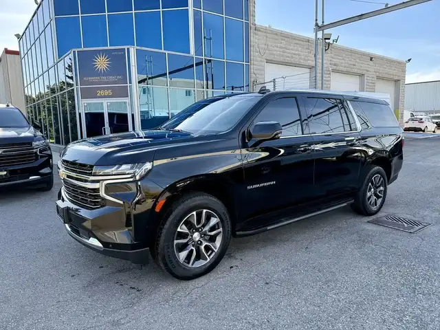 2022 Chevrolet Suburban LT- 8 Passenger
