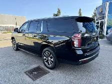 2022 Chevrolet Suburban LT- 8 Passenger - Photo 20