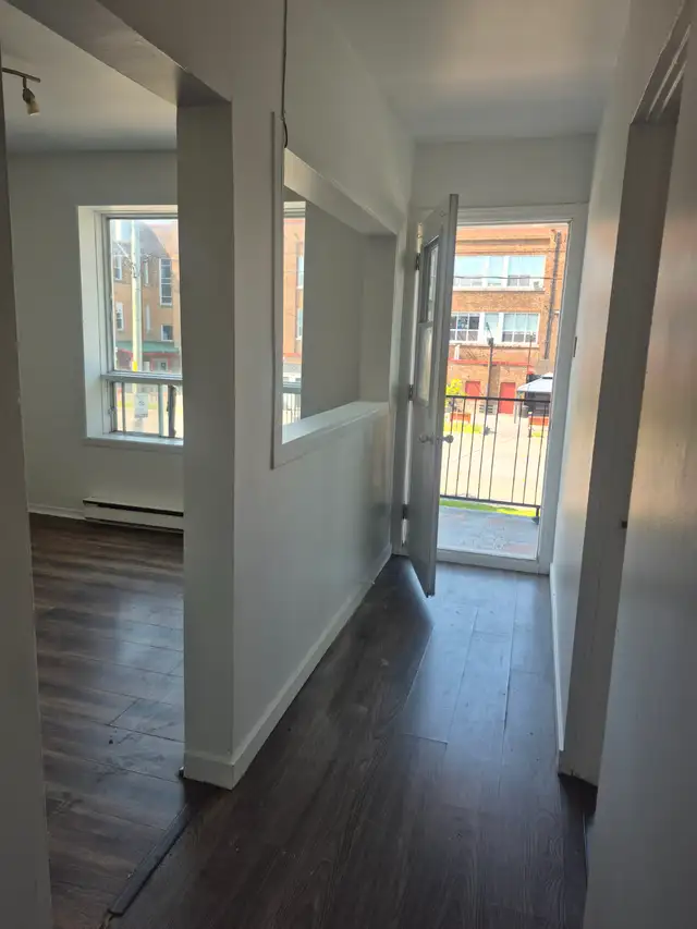 Grand 6 1/2 à louer au Centre-ville de Trois-Rivières