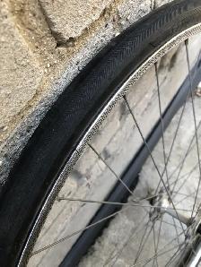 700x 32 road bike wheel set front & rear with rim & tires $40 - Photo 5