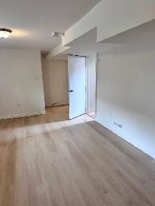 2 Bedroom Lower Apartment North End - Photo 2