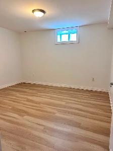 2 Bedroom Lower Apartment North End - Photo 6