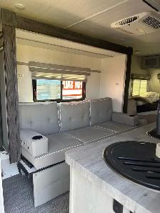 travel Trailer - Photo 5