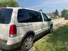 2007 Pontiac Montana SV6 van - Photo 3