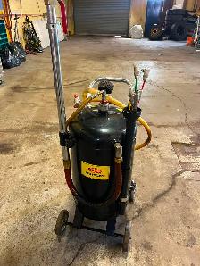 SHOP SALE! JohnDow Industries Crew Chief 20G Fluid Evacuator - Photo 2