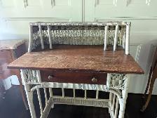 Antique Wicker Desk and chair - Photo 3
