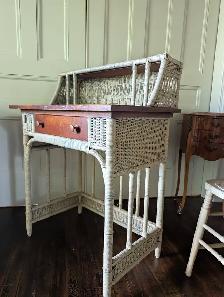 Antique Wicker Desk and chair - Photo 4