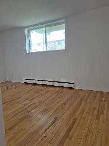 Boisbriand 4 1/2 demi-sous-sol - Photo 8