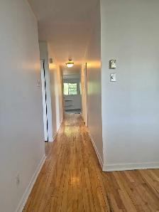 Boisbriand 4 1/2 demi-sous-sol - Photo 9