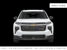 2025 Chevrolet Traverse LT - Photo 2