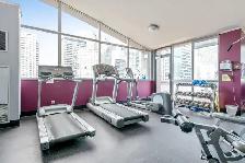 2 Bedrooms Condo For Lease 555 Yonge St - Photo 2